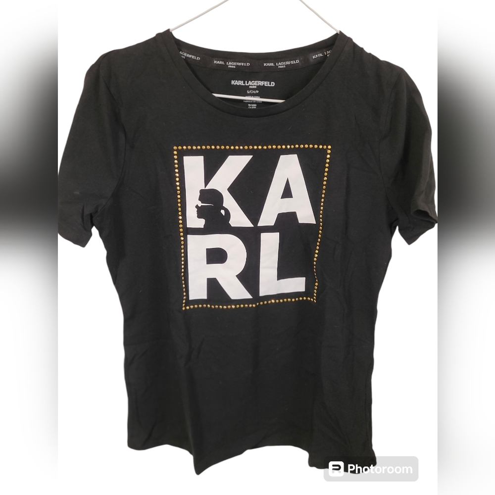Karl Lagerfeld black t-shirt size (S).